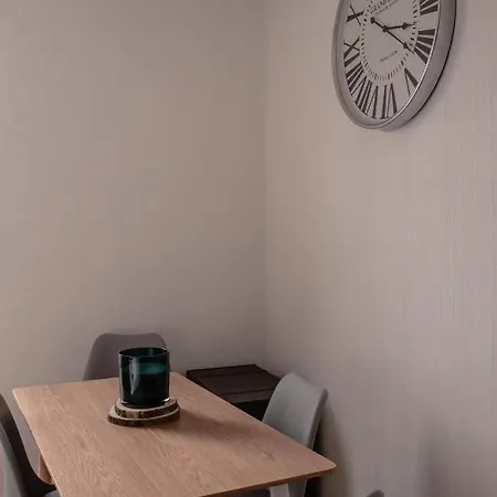 Le Petit Cendriere Studio Cosy Au Coeur De Ville Apartment Saumur